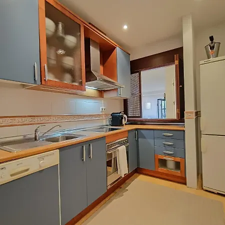 Apartment Oasis 3 Bedroom Golden Mile *