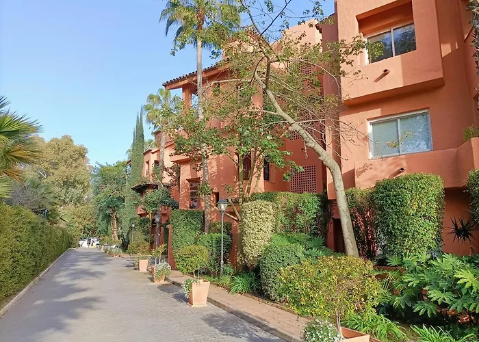 Oasis 3 Bedroom Golden Mile Apartman *